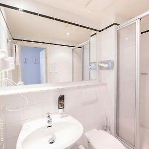 Dreibettzimmer